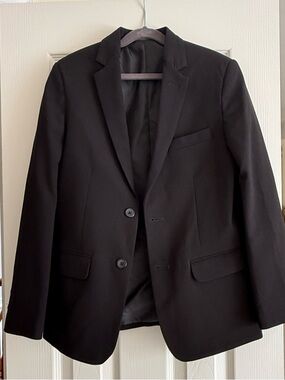 Van Heusen Boy’s Dress Suit - Blazer and dress pants size 14